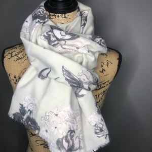 Coco + Carmen scarf